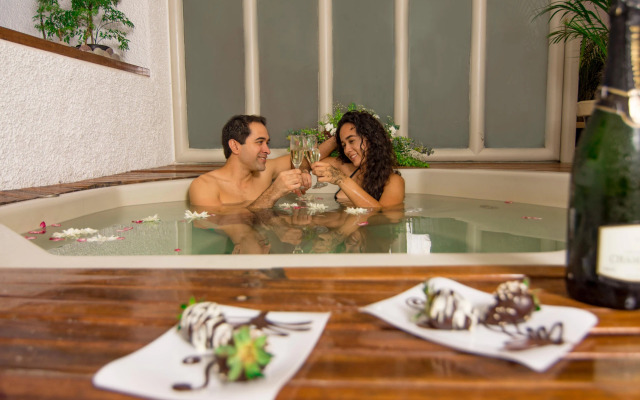 Tesoro Manzanillo All Inclusive