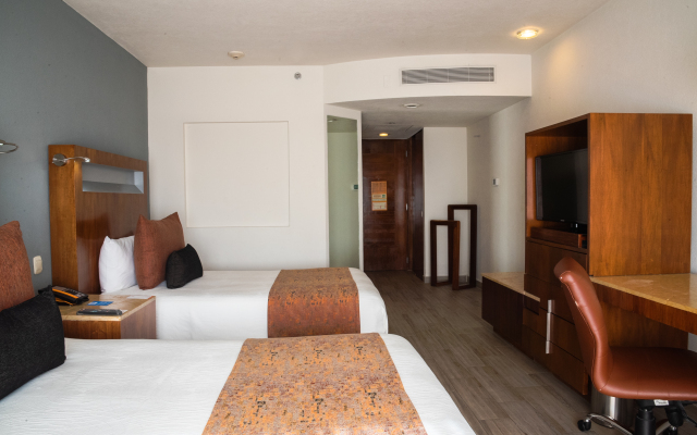 Real Inn Guadalajara Expo