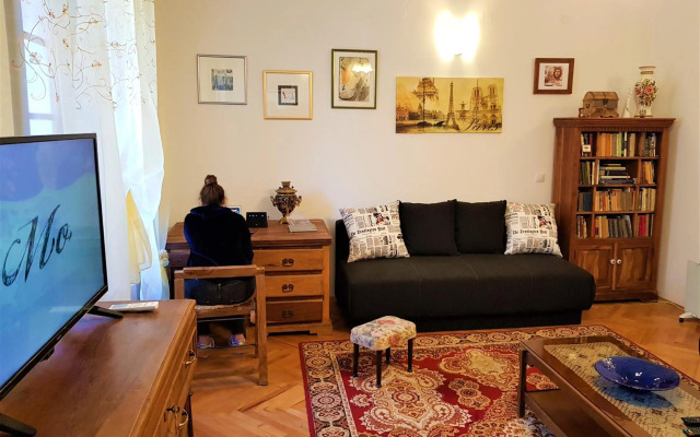 Noemi City Apartments