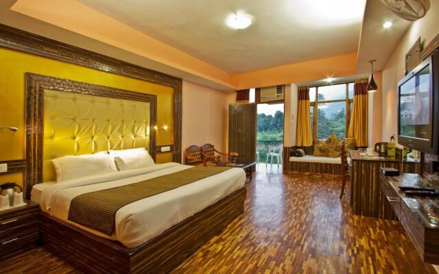Royal Park Resort