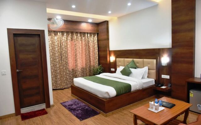 Hotel Dewan Palace Dharamshala