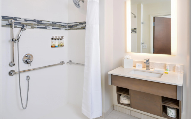 EVEN Hotel Eugene by IHG