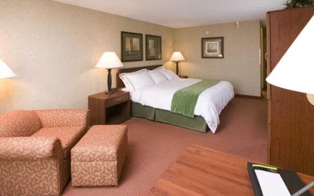 Rodeway Inn Akron