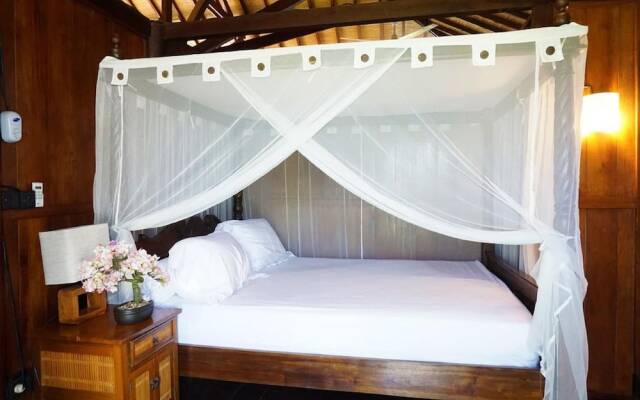 3 Bedroom Authentic Villa In Canggu