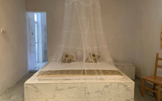 African Paradise Beach Hotel