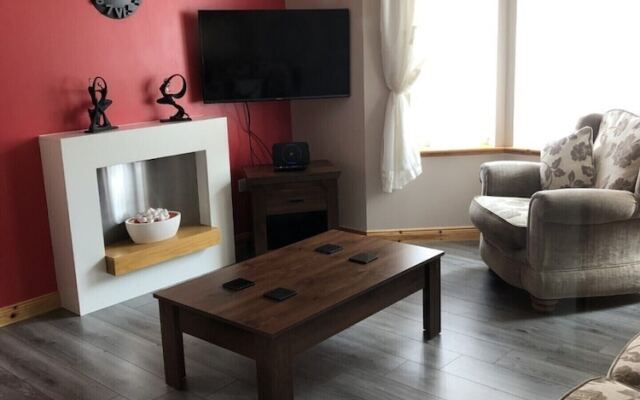 Inviting 2-bed House in Isle of Lewis