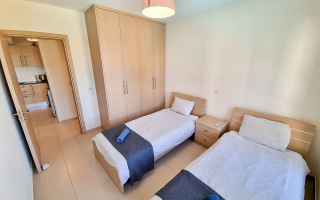 The Lob Star Apartment