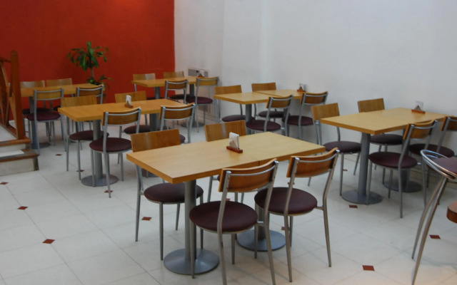 Efe Hotel & Cowork