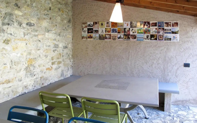 Apartment Giovanni - Dol116 by Interhome