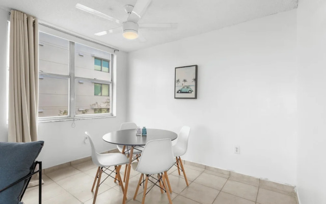 Bay Harbor Sunset Apt 3A