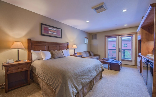 Silver Mountain Resort Lodging - Morning Star Lodge