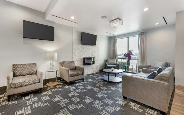 Best Western Plus Buda Austin Inn & Suites