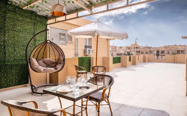 The Serene Suite A Rooftop Studio @ New Cairo