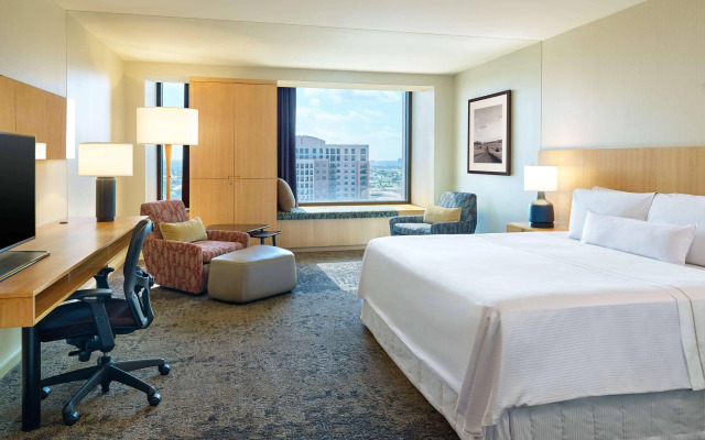 The Westin Galleria Dallas