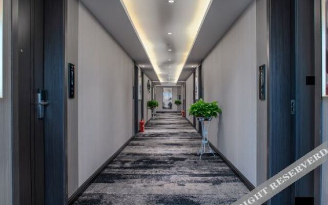 Yinxing Business Hotel