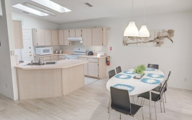 Peaceful Windward Cay 3 Bedroom Home by Redawning