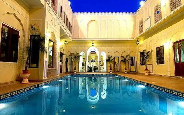 ADB Rooms Hotel Diana Palace