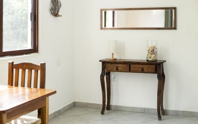 Sonido Del Mar Hotel and Yoga Loft