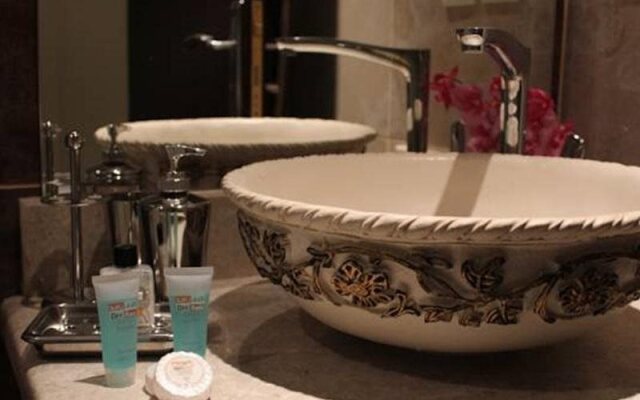 Drr Ramh Hotel Apartments 4