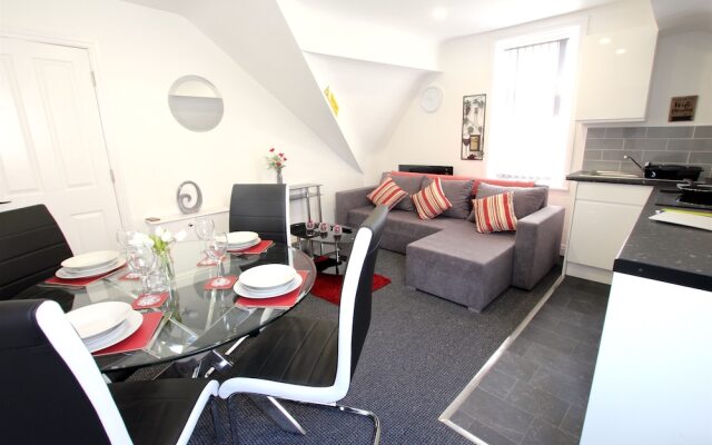 Fabrik Apartments - Station Road