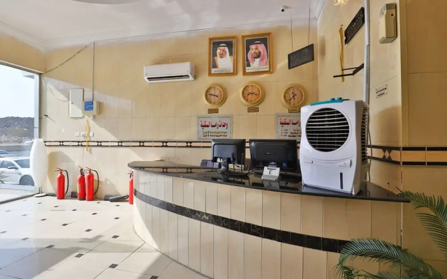 OYO 310 Rama Furnished Apartment