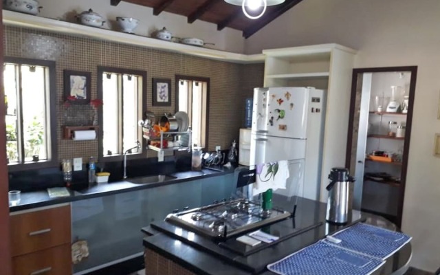 Casa na Praia de Taperapuan com piscina vista Mar