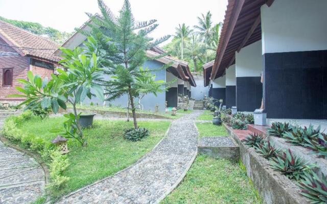OYO 2020 Hotel Bumi Aditya