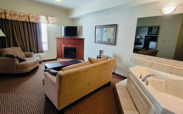 Coast Weyburn Hotel