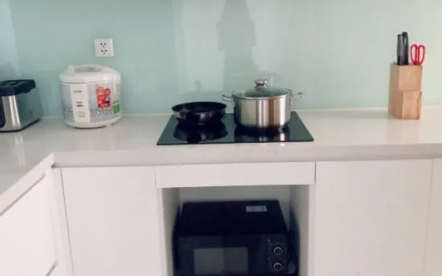 Luxary Homes Stay Free Gym and Pool