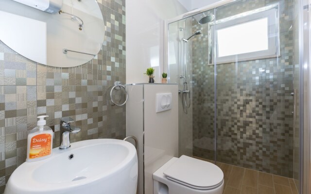 Unique Studio Apartment