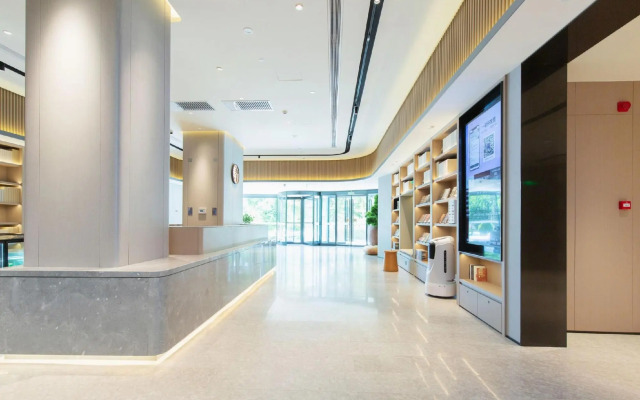 JI Hotel (Baoding Wanbo Square)