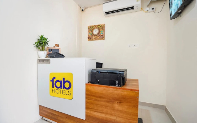Fabhotel Paramhans Guest House
