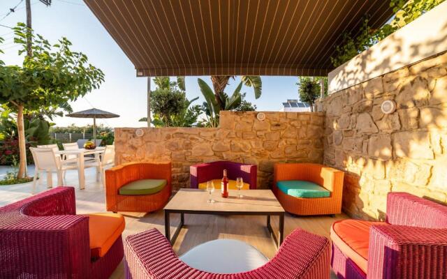 Thomas House Hersonissos - Private Pool - Sleeps 6