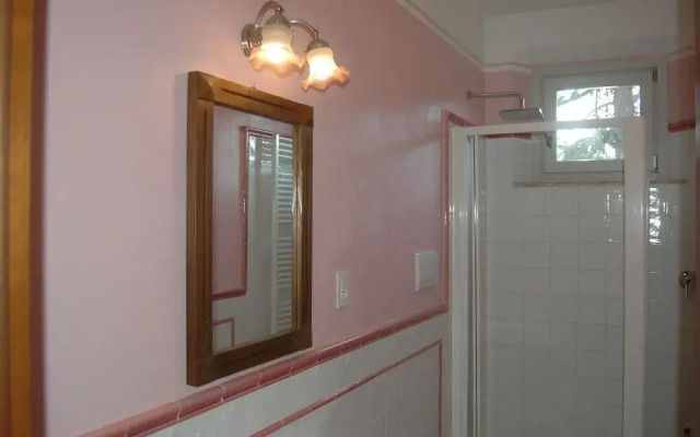 Garden-view Farmhouse in Certaldo With Swimming Pool