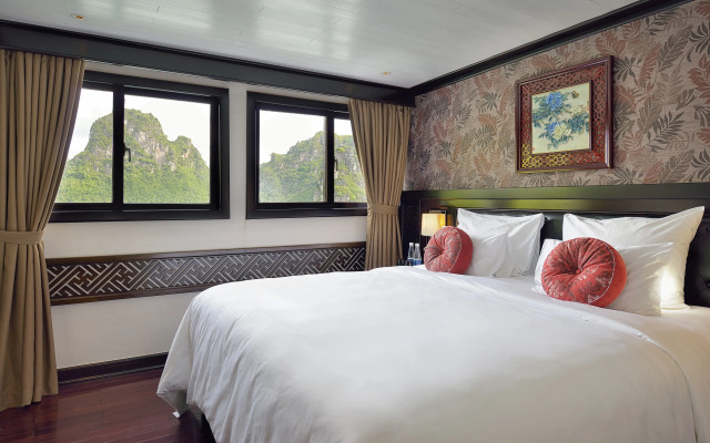 Paradise Sails Cruise Ha Long