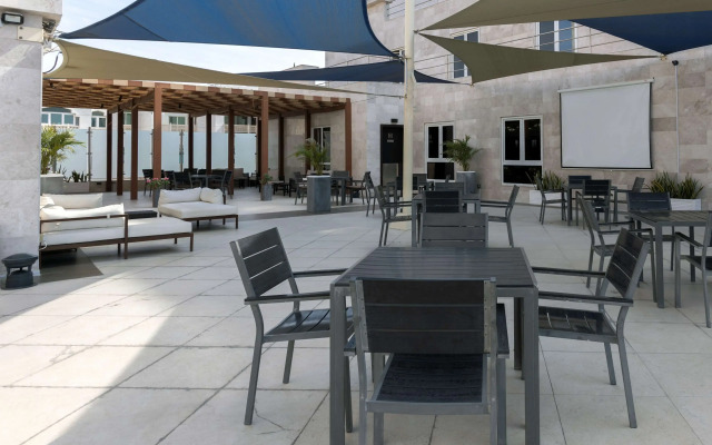 Radisson Hotel Muscat Panorama