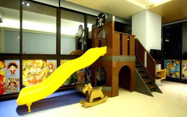 Rainbow Nest Fengyuan Museum