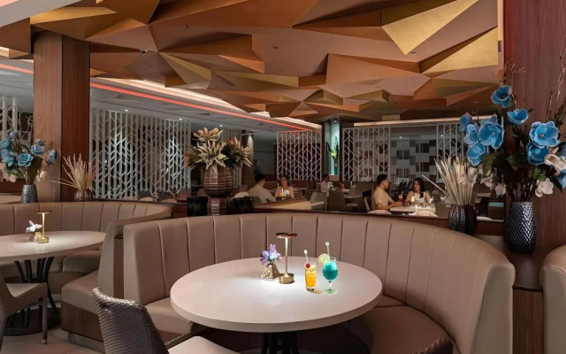 Henann Tawala Resort