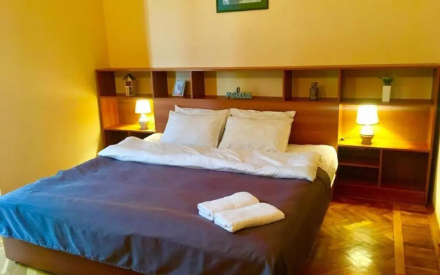 New Nefchilar avenue 9. 2 bedrooms.