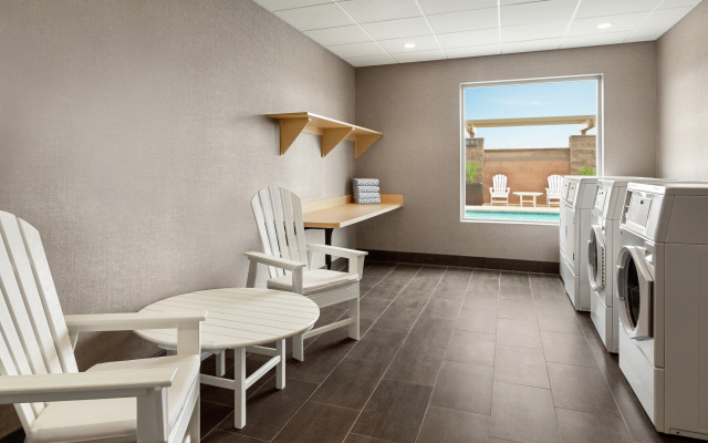 Home2 Suites by Hilton Scottsdale Salt River