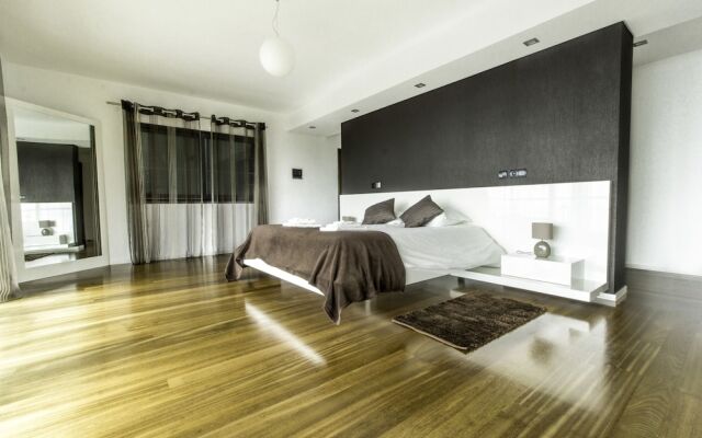 Villa Skylark by MHM