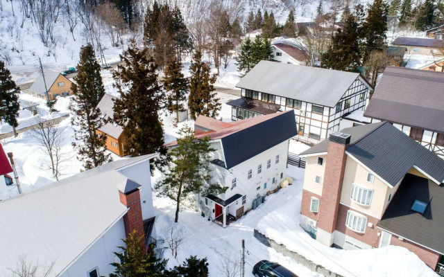 Red Door Lodge Hakuba