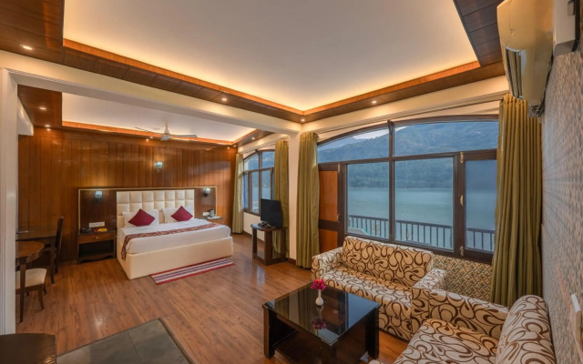 Sandhya Hot Spring Health Care