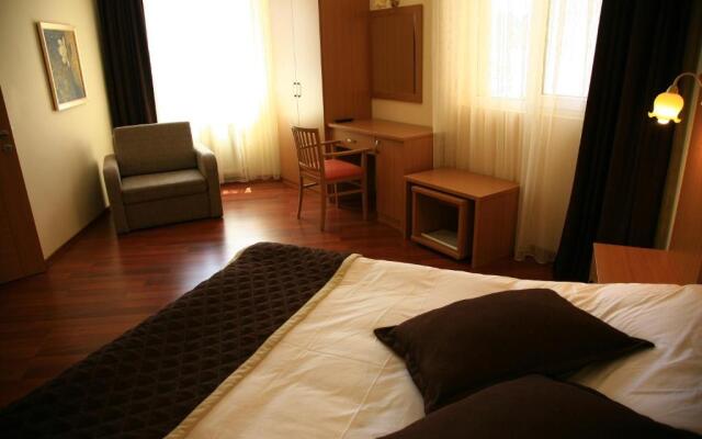 Otel Akçakoca