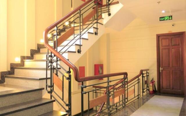 Minh Nhu Hotel by ZUZU