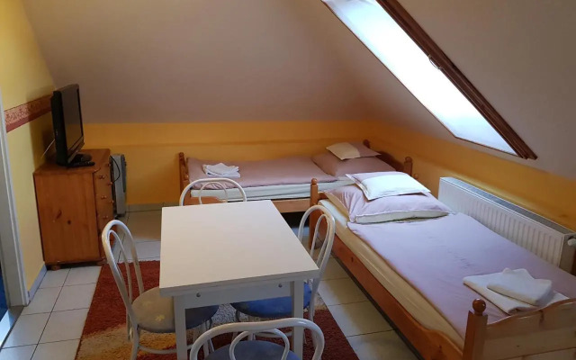 ADA 2 Apartmanház