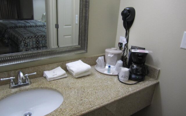 Executive Inn & Suites Joaquin