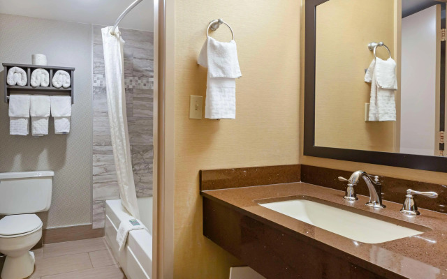 Best Western Summit Inn