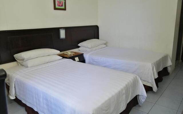 Wah May Hotel
