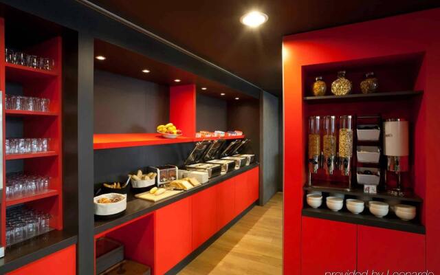 ibis Brighton City Centre - Station